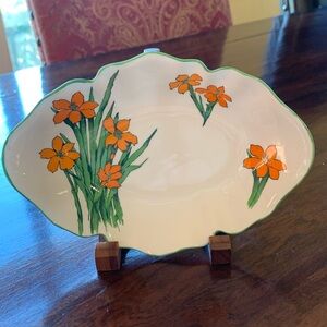 Vintage Crown Fine Bone China Staffordshire England Trinket or Serving Dish 🧡